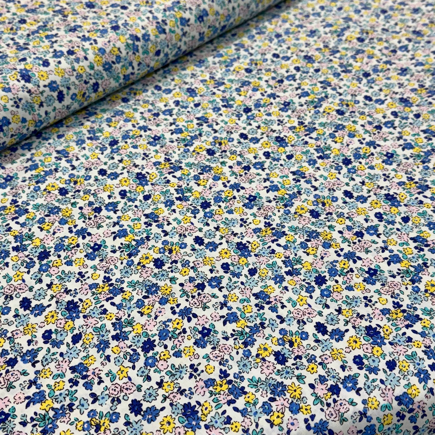 Cotton Poplin - Blue Ditsy