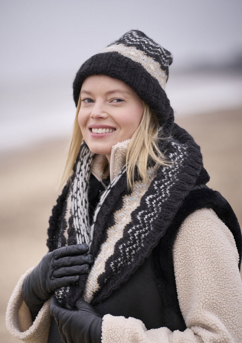 Mode at Rowan Pattern - Coast Hat + Snood