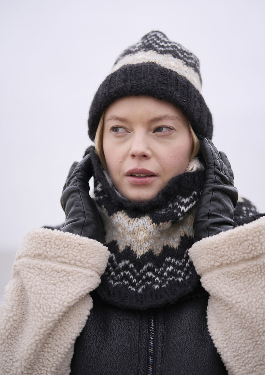 Mode at Rowan Pattern - Coast Hat + Snood