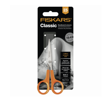 Fiskars - Needlework Scissors 13mm