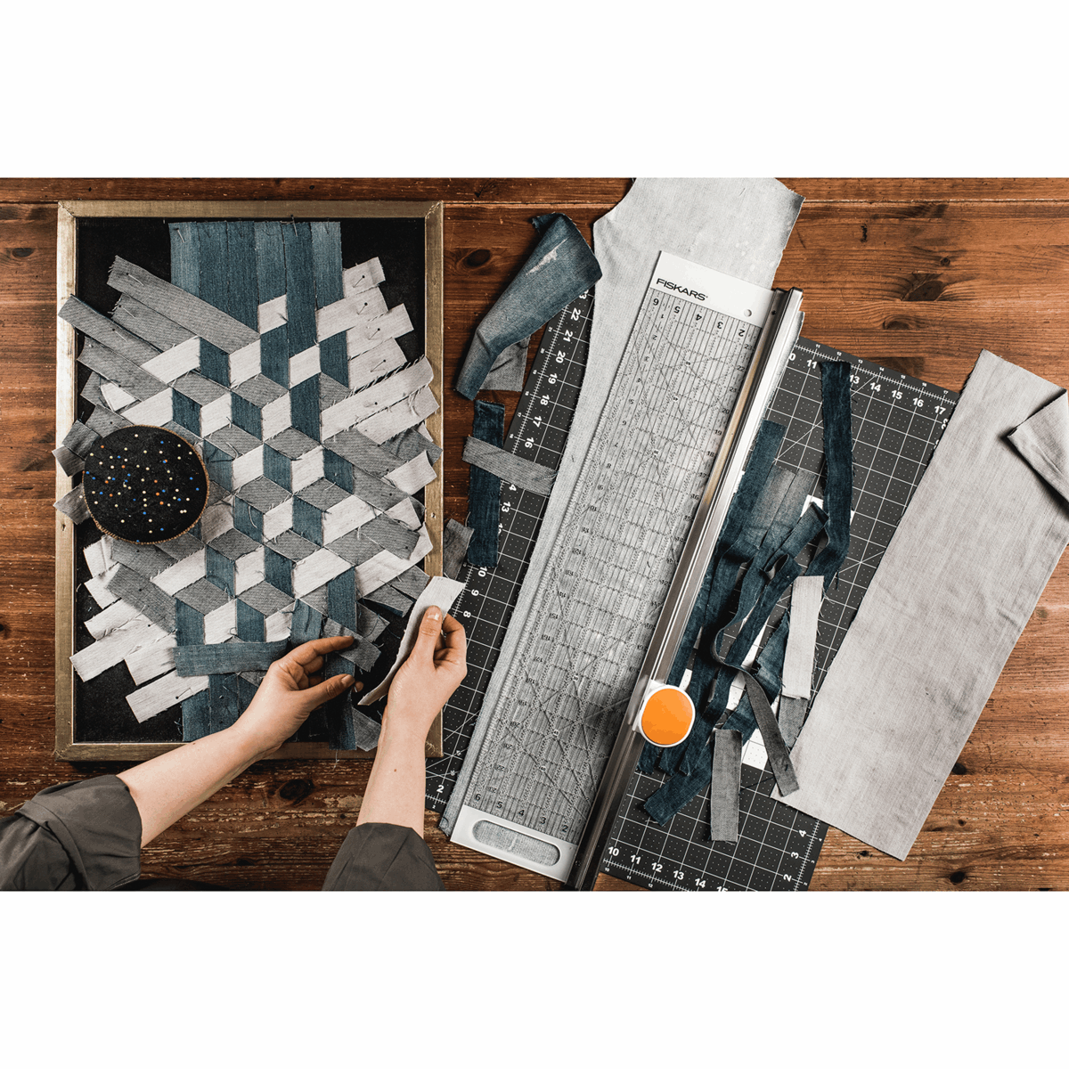 Fiskars Rotary Cutter & Ruler Combo