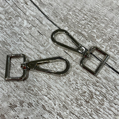 20mm Silver Square Based Swivel Clips