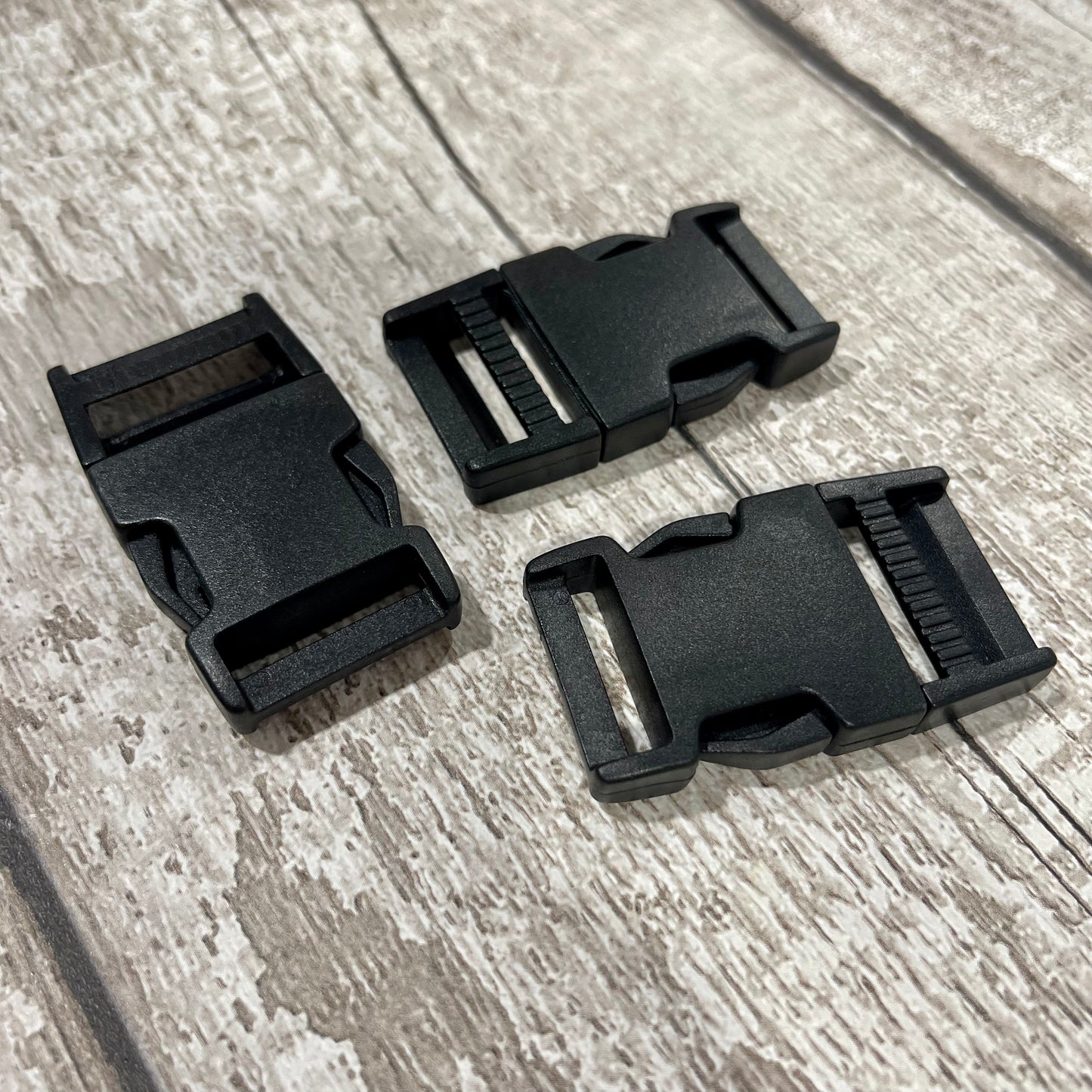 25mm Black Bum Bag Clips