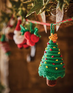 Sirdar - Best Ever Christmas Knit and Crochet Book